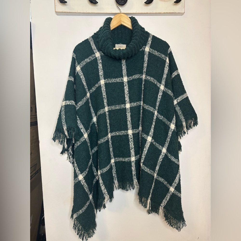 NWT Loft Tweed Turtleneck Blanket Poncho Cape Fall Rustic Sweater